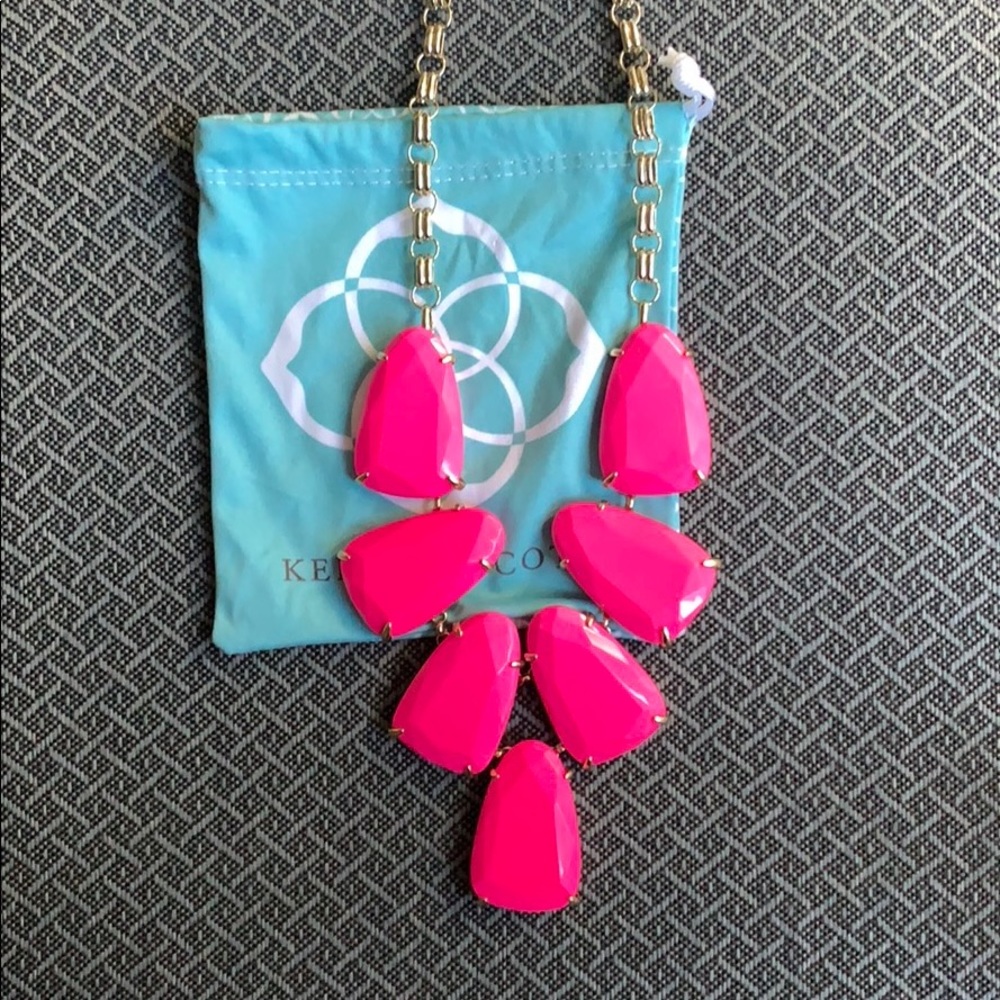 Kendra Scott Pink Harlow Necklace